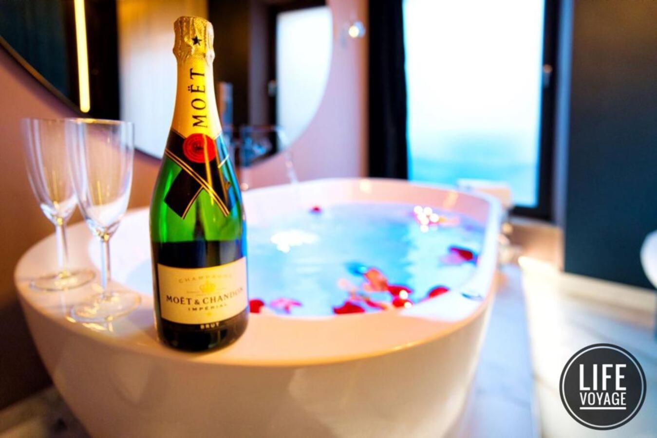 Life Voyage Residence & Spa - Strasbourg'S City Center Luxury Experience Dış mekan fotoğraf
