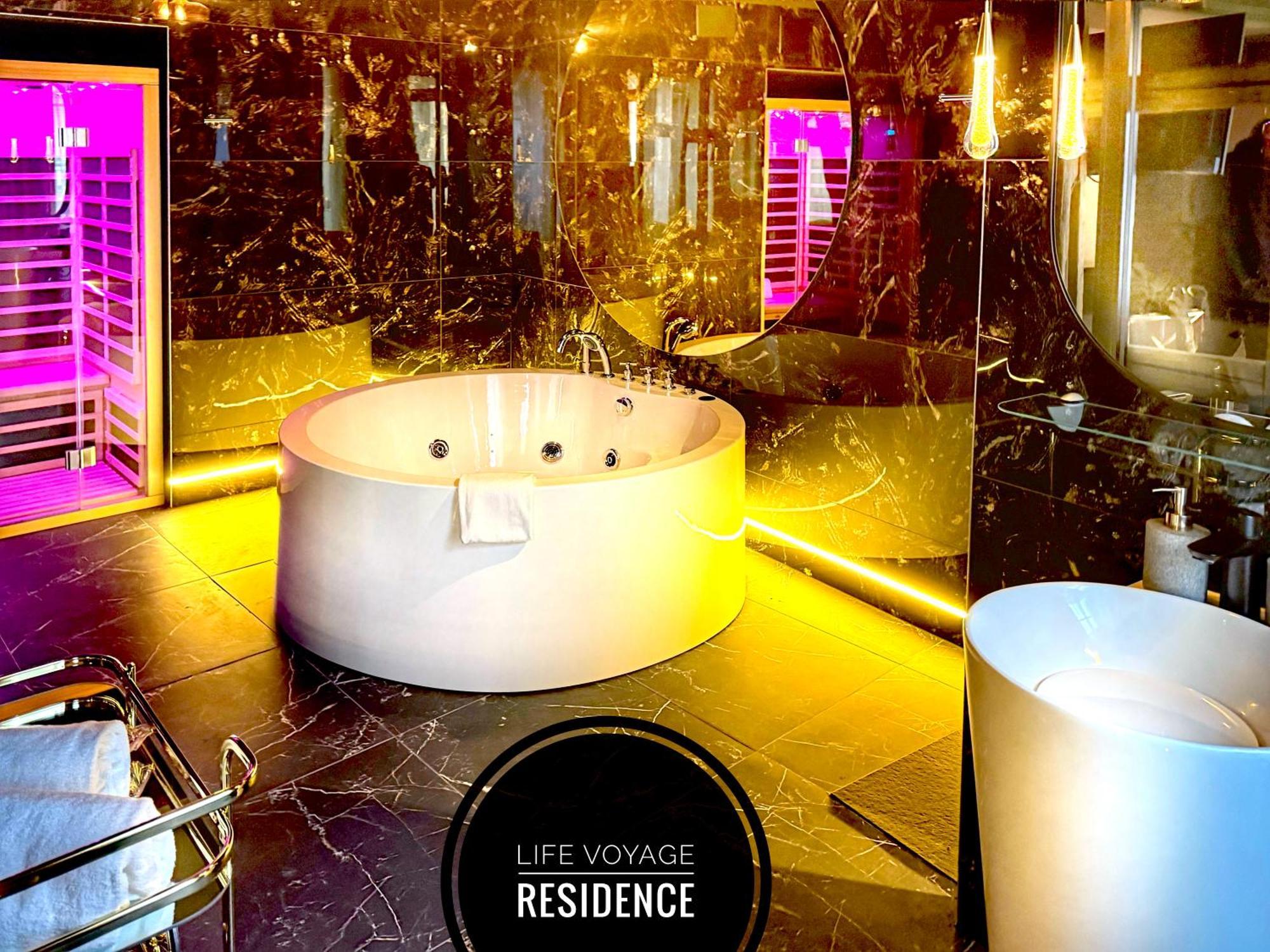 Life Voyage Residence & Spa - Strasbourg'S City Center Luxury Experience Dış mekan fotoğraf