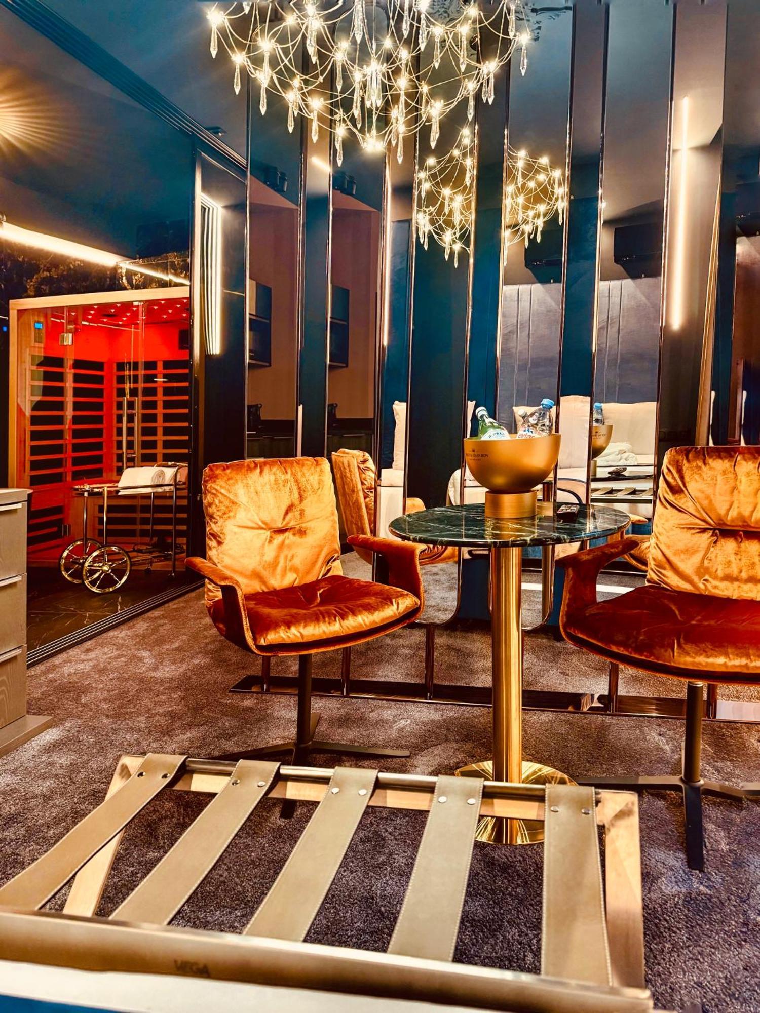Life Voyage Residence & Spa - Strasbourg'S City Center Luxury Experience Dış mekan fotoğraf