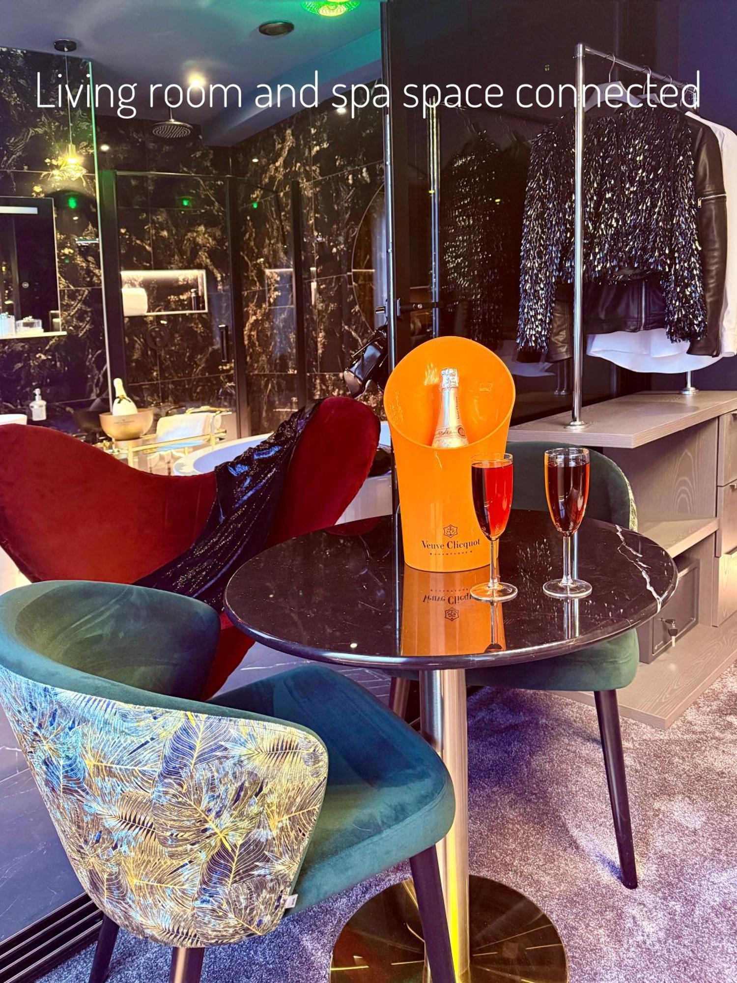 Life Voyage Residence & Spa - Strasbourg'S City Center Luxury Experience Oda fotoğraf