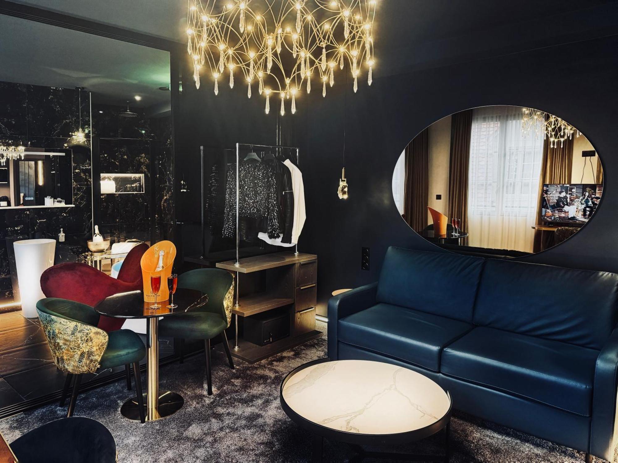 Life Voyage Residence & Spa - Strasbourg'S City Center Luxury Experience Dış mekan fotoğraf