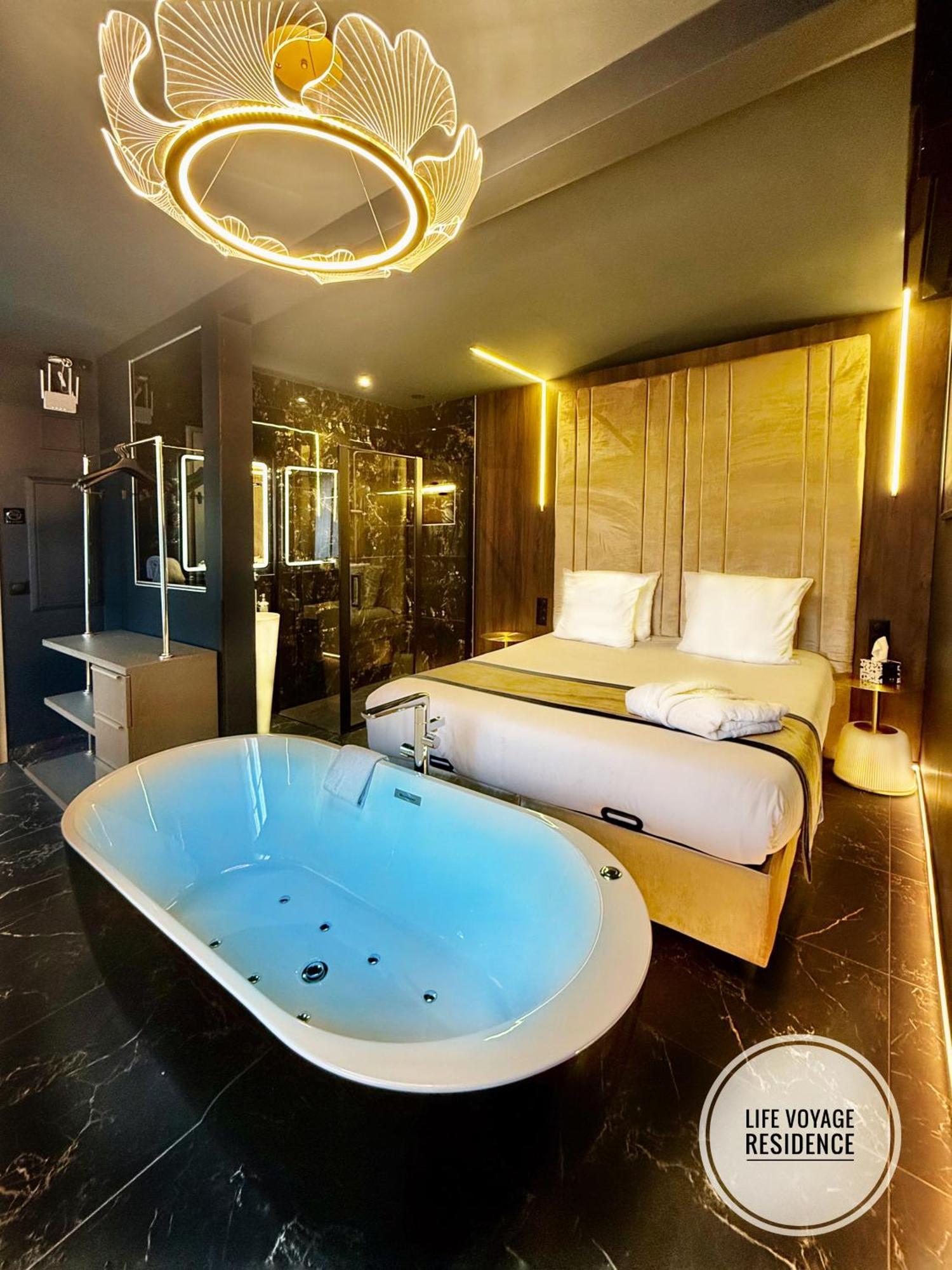Life Voyage Residence & Spa - Strasbourg'S City Center Luxury Experience Dış mekan fotoğraf